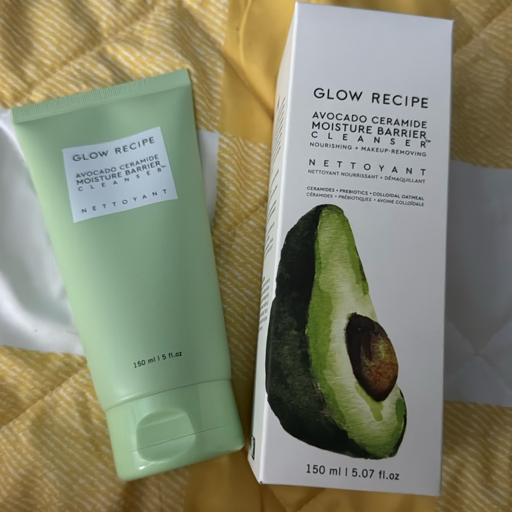 Avocado ceramide moisture barrier cleanser